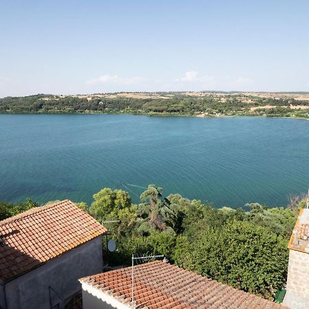 Attico Con Vista Lago - Miralago Anguillara Sabazia Exterior photo